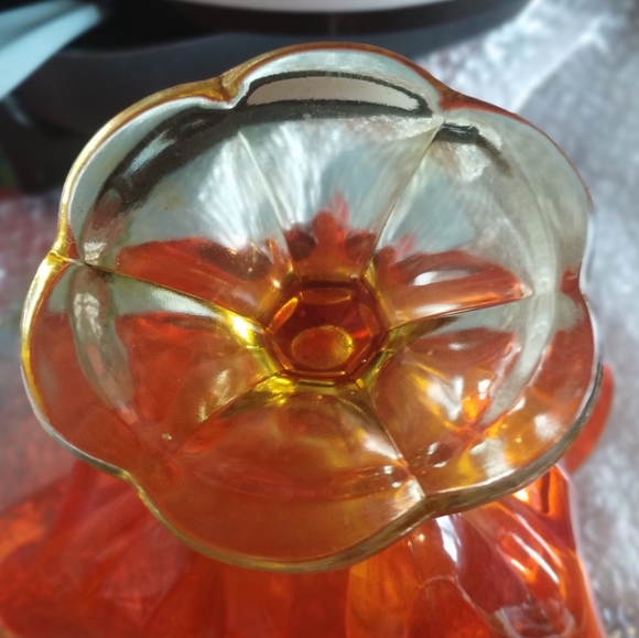 L.E. Smith amberina or flame dish - Picture 3 of 4